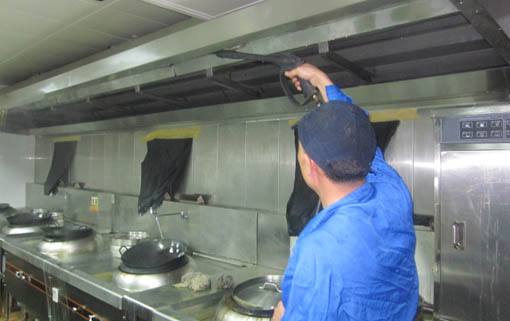 【深圳油煙管道清洗】油煙管道排煙不暢通的原因