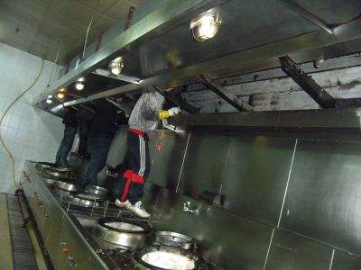 油煙凈化器怎么清洗與保養(yǎng)？_深圳油煙機(jī)清洗